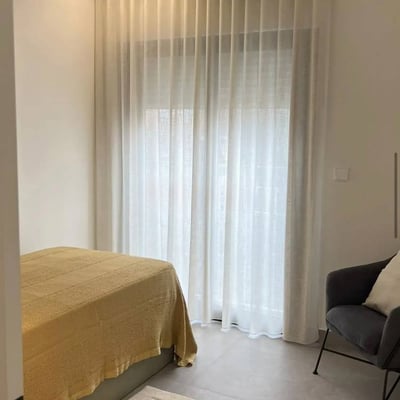 Location longue durée d’un appartement moderne de 2 pièces, 70 m², à Elche, Espagne